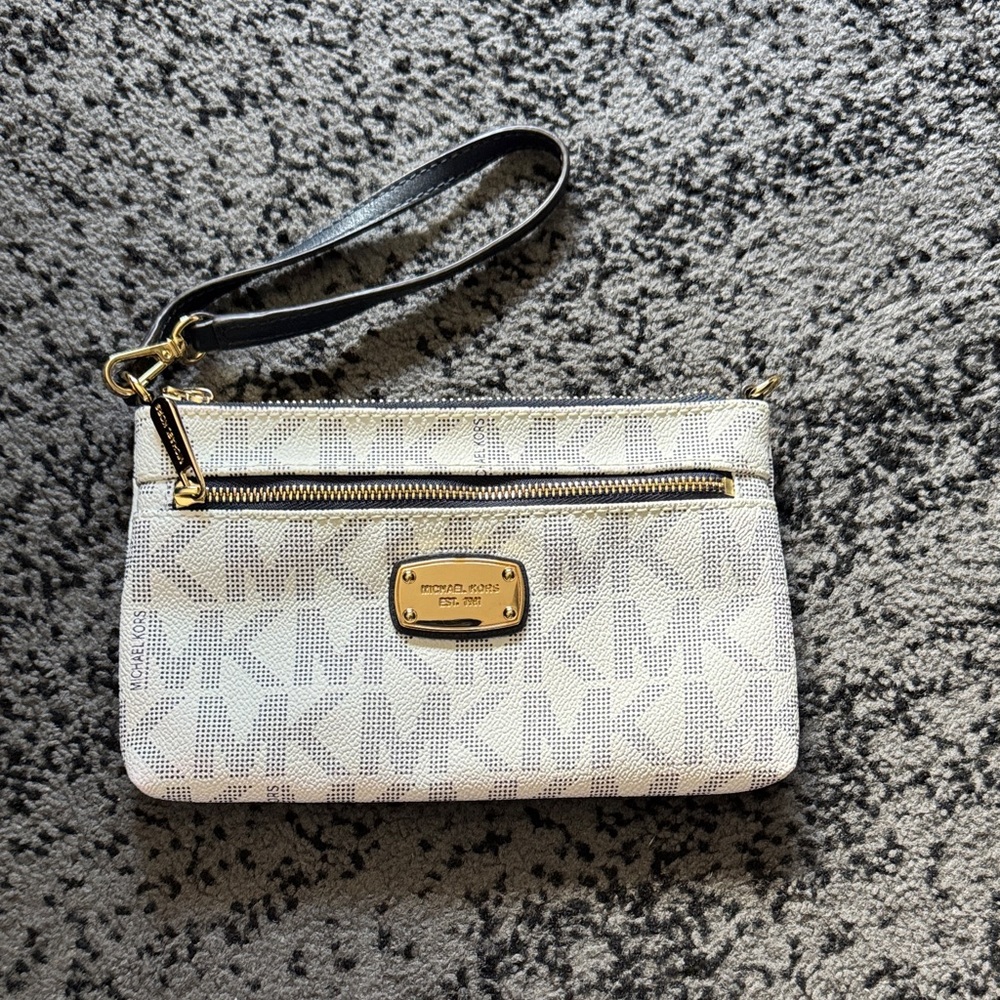 Michael Kors Jet Set Travel Large Double Zip Phone Wristlet
